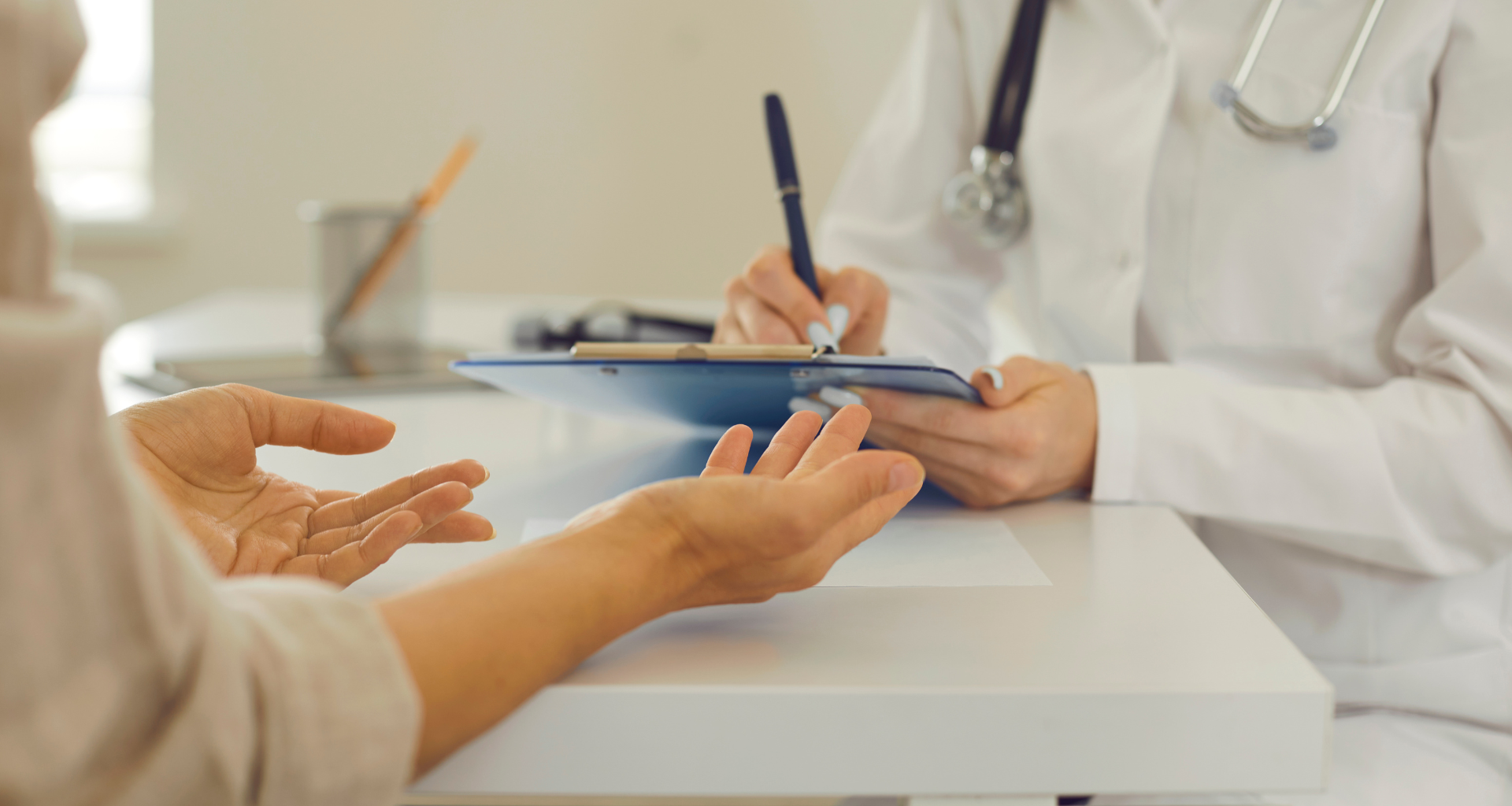 De ce tot mai mulți români aleg asigurarea medicală privată în contextul actual global