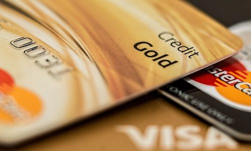 De ce nu poți retrage banii de pe un card Revolut primit de la altcineva?